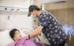 在重庆安琪儿妇产医院，自然分娩有N种方法，无痛分娩是对母婴较好的方式！